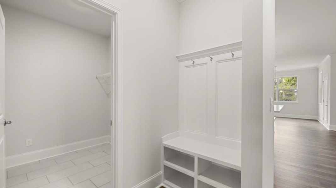 Spacious, unfurnished interior of a new home in , Dallas (Image 23).