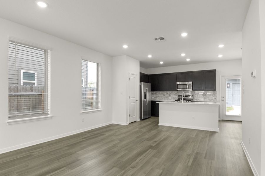 Image 54 of a home in Blanco Vista.