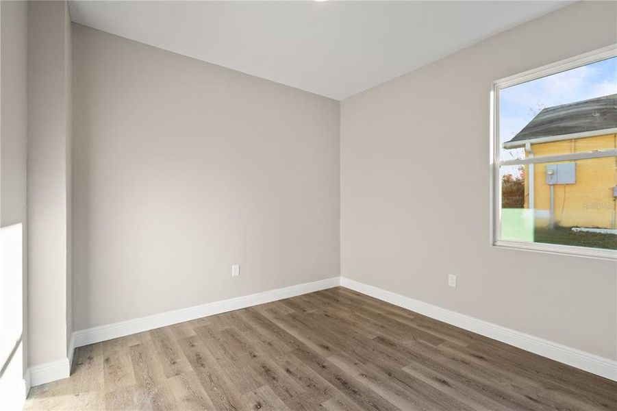 Spacious, unfurnished interior of a new home in , Deltona (Image 33).