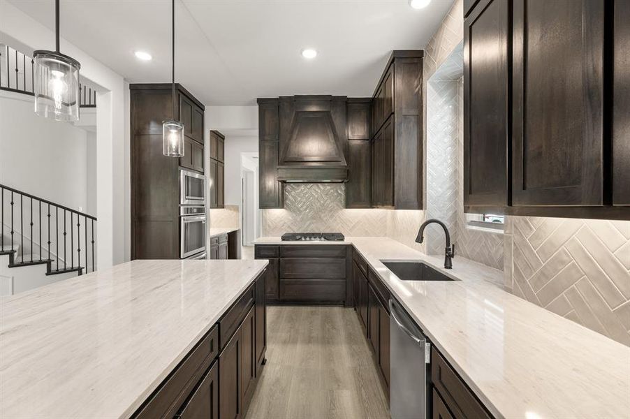 1208 Strait-Kitchen-3