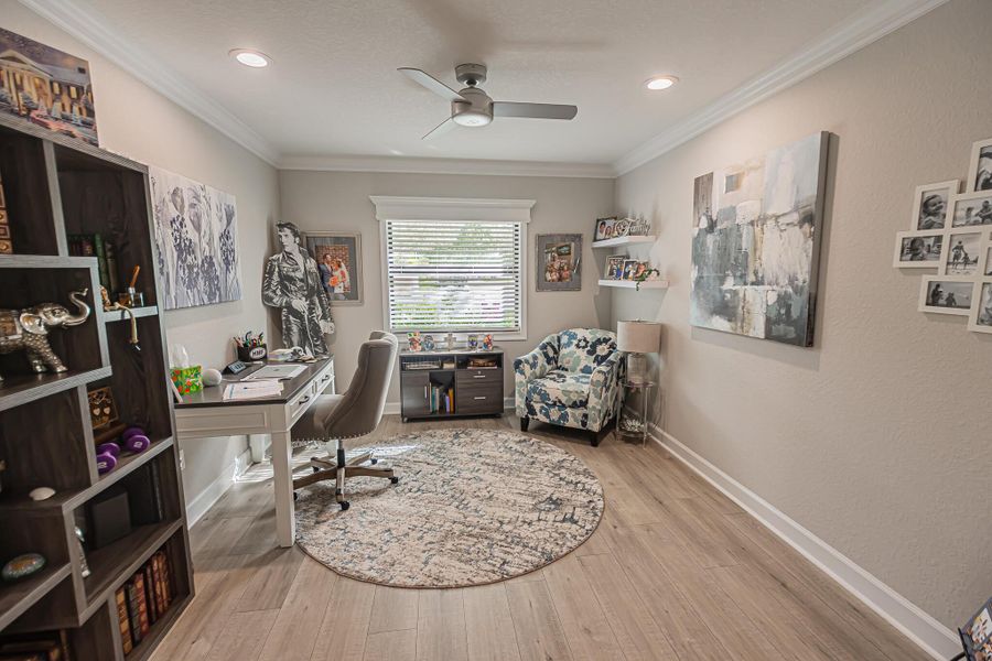 Furnished interior view inside a new home in , Port St. Lucie (Image 8).
