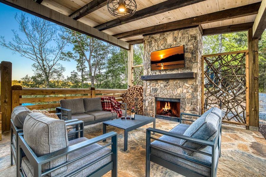 Exterior details and patio area of a home in , Mineral Bluff (Image 21).