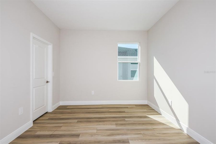 Spacious, unfurnished interior of a new home in Cherrywood Preserve, Ocala (Image 15).