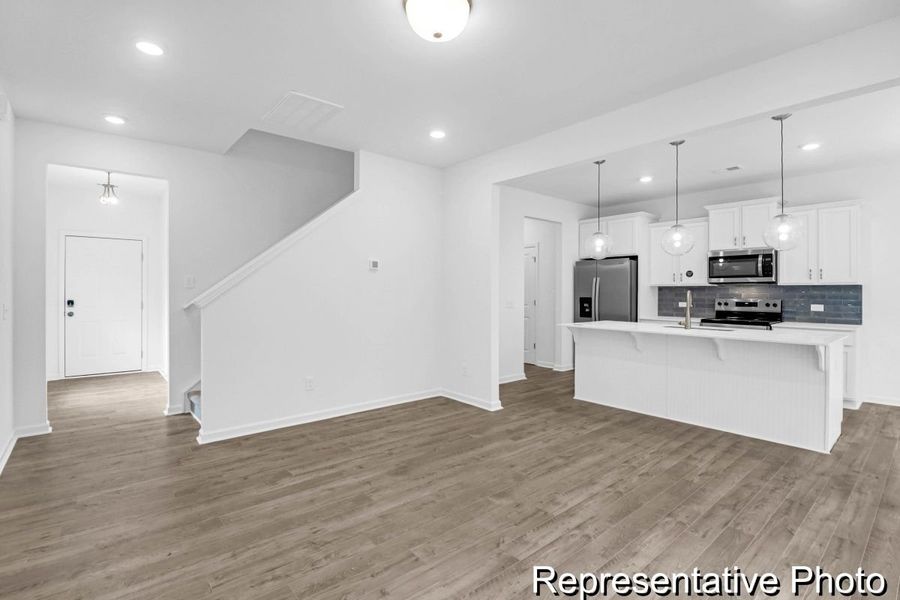 Spacious, unfurnished interior of a new home in Masons Mill, Erwin (Image 12).
