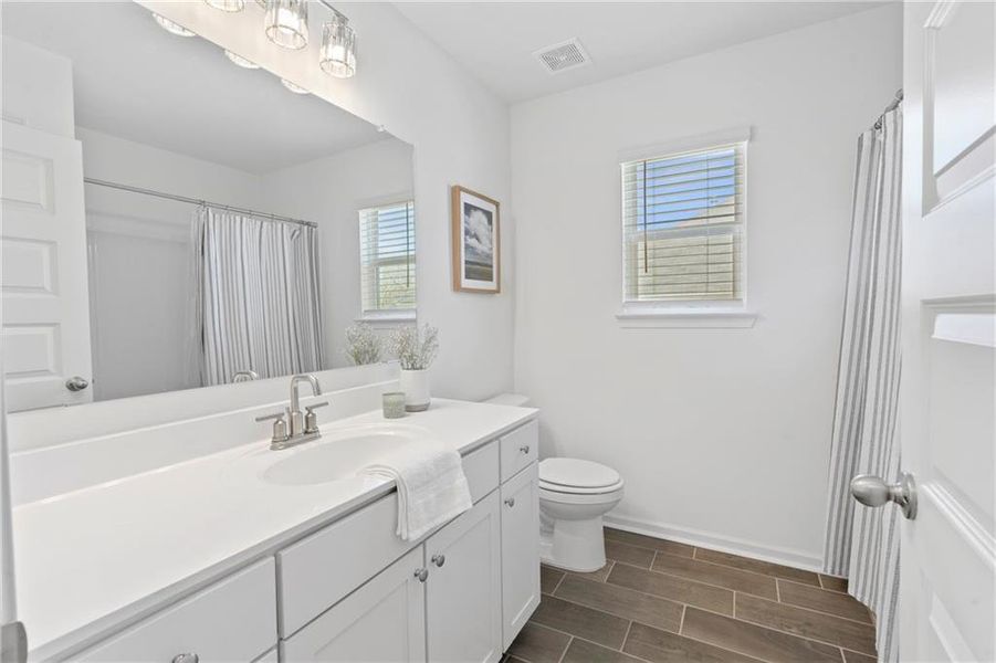 Furnished interior view inside a new home in Water Oak Estates, Lawrenceville (Image 33).