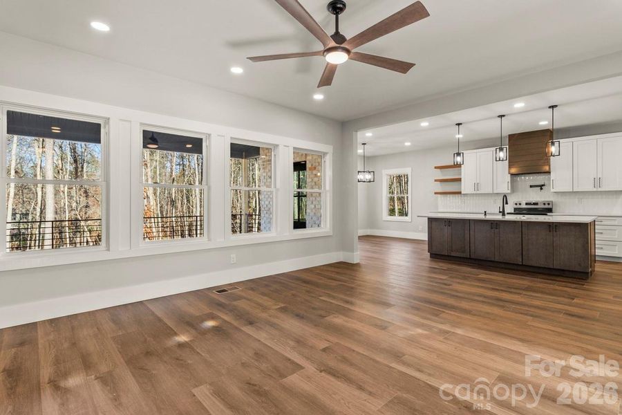 Spacious, unfurnished interior of a new home in , Lincolnton (Image 19).