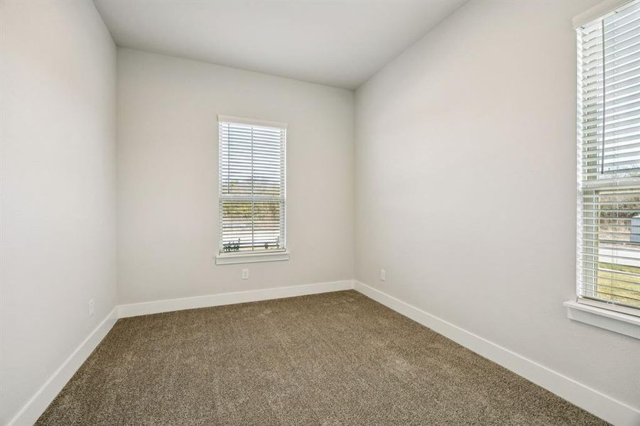 Spacious, unfurnished interior of a new home in Dove Hollow, Waxahachie (Image 15). Spacious, unfurnished interior of a new home in Dove Hollow, Waxahachie (Image 15).