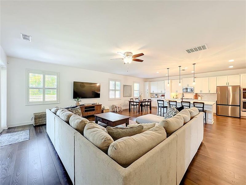 Furnished interior view inside a new home in , Mount Dora (Image 11).