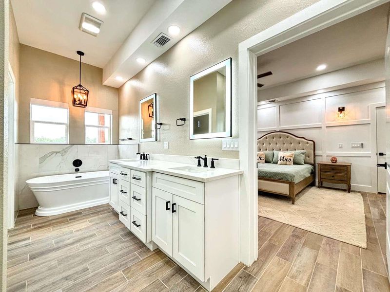 Furnished interior view inside a new home in , New Braunfels (Image 19). Furnished interior view inside a new home in , New Braunfels (Image 19).