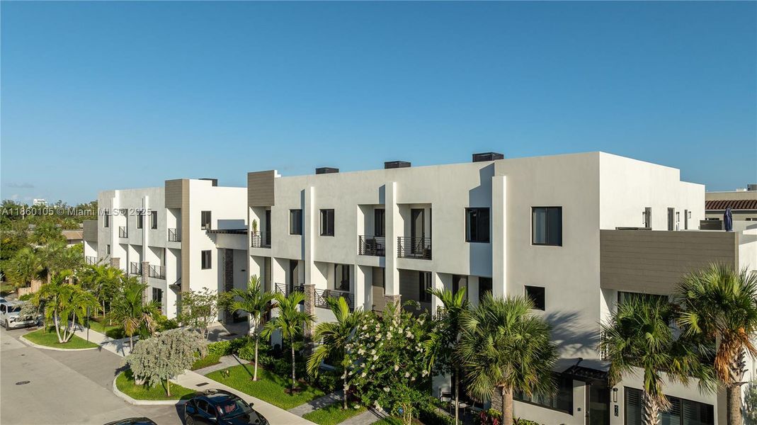 Front exterior of a new home in , Fort Lauderdale, FL, highlighting curb appeal (Image 21). Front exterior of a new home in , Fort Lauderdale, FL, highlighting curb appeal (Image 21).