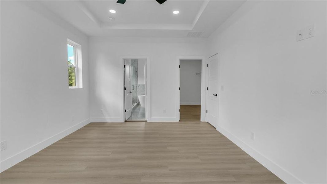 Spacious, unfurnished interior of a new home in , St. Petersburg (Image 11). Spacious, unfurnished interior of a new home in , St. Petersburg (Image 11).