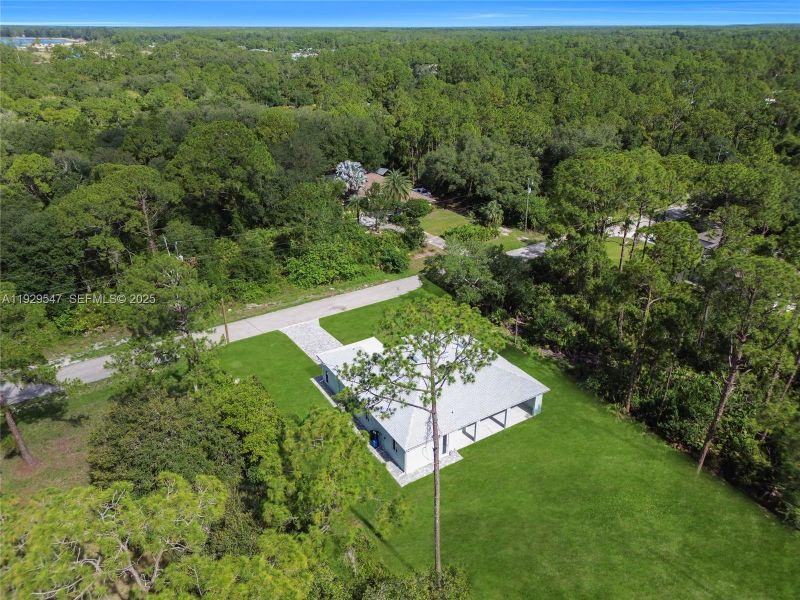 Natural landscape and outdoor views near in Lehigh Acres (Image 39). Natural landscape and outdoor views near in Lehigh Acres (Image 39).