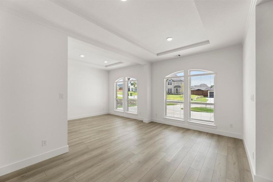 Spacious, unfurnished interior of a new home in Cambridge Estates, Prosper (Image 21).