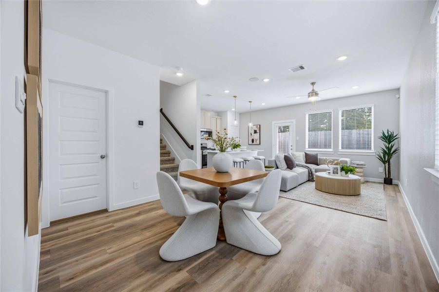 Furnished interior view inside a new home in Highland Court, Houston (Image 31).
