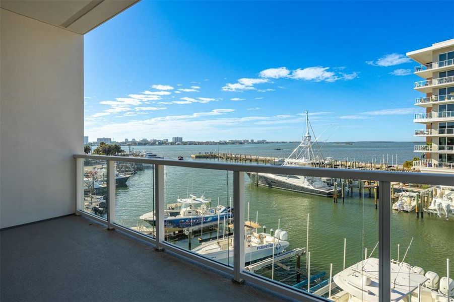 Condo located in Clearwater, FL showcasing its design and architecture (Image 50). Condo located in Clearwater, FL showcasing its design and architecture (Image 50).