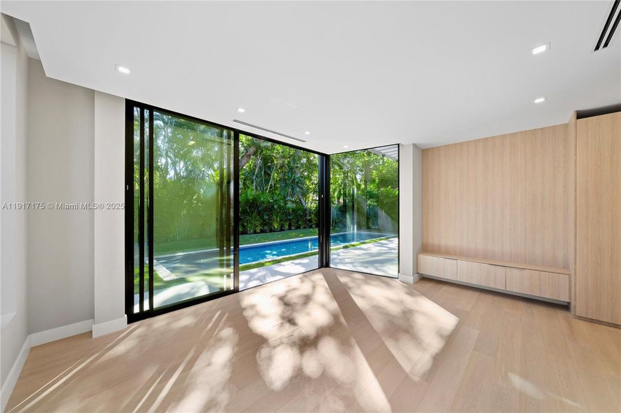 Spacious, unfurnished interior of a new home in , Biscayne Park (Image 30). Spacious, unfurnished interior of a new home in , Biscayne Park (Image 30).