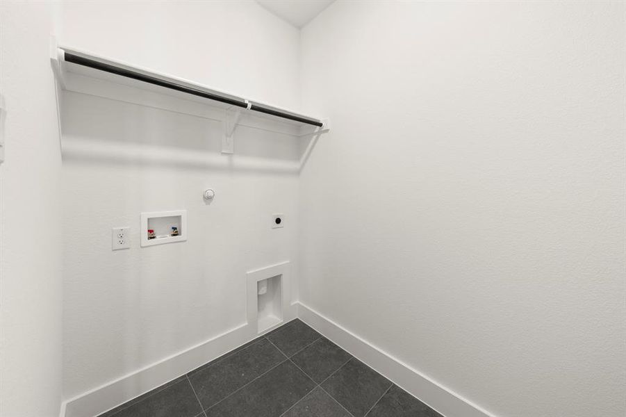 07. 7245 Ladybug - Utility