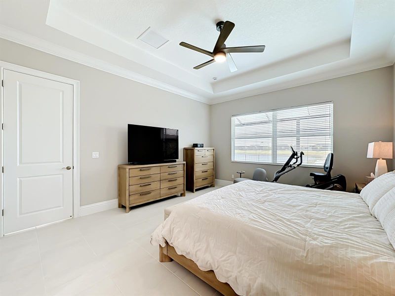 9244 SW Pinnacle Primary Bed 3