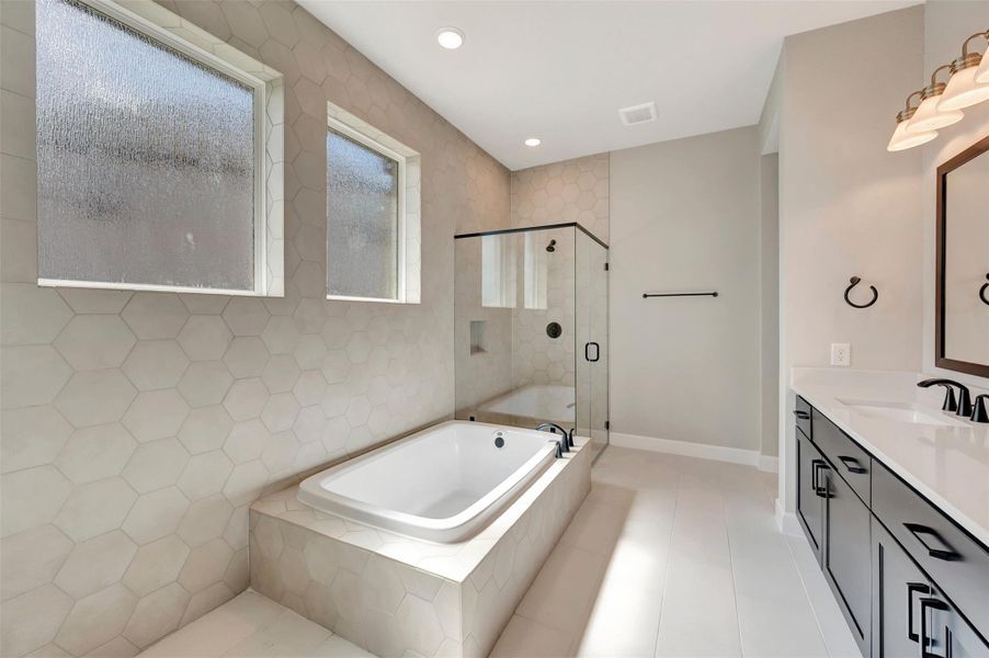 Furnished interior view inside a new home in ARTAVIA - Parkview Collection, Conroe (Image 6).