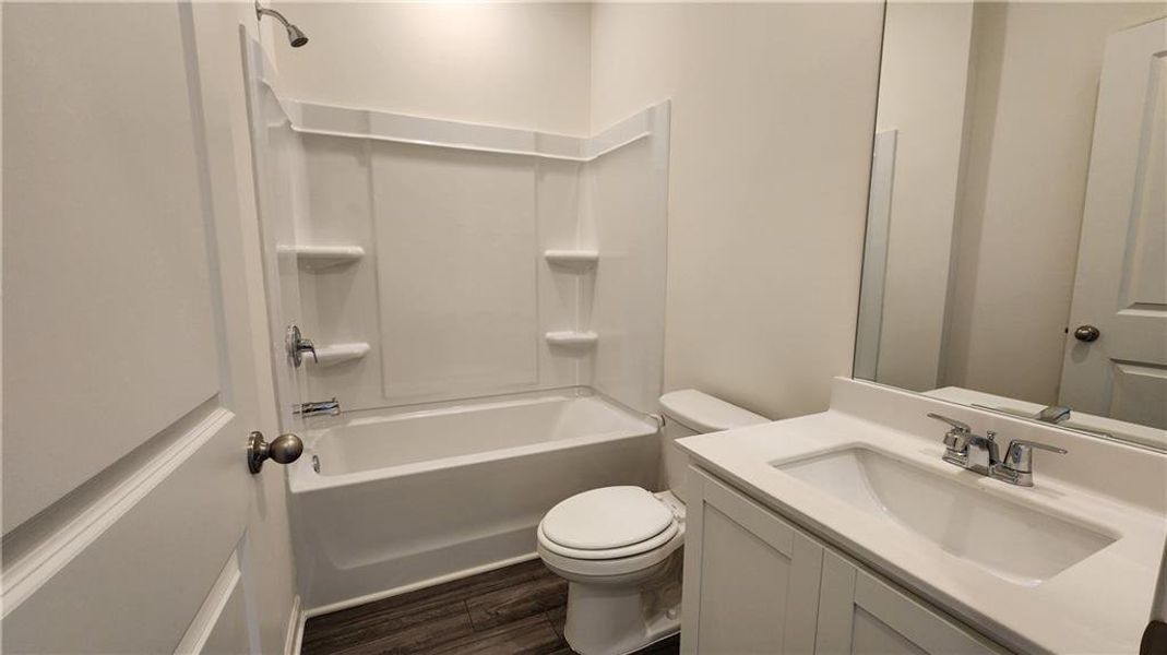 Furnished interior view inside a new home in Casteel, Bethlehem (Image 8).