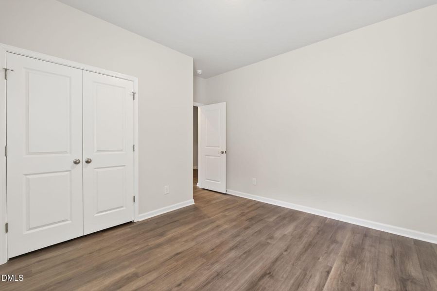 12-web-or-mls-DSC01447 12-web-or-mls-DSC01447