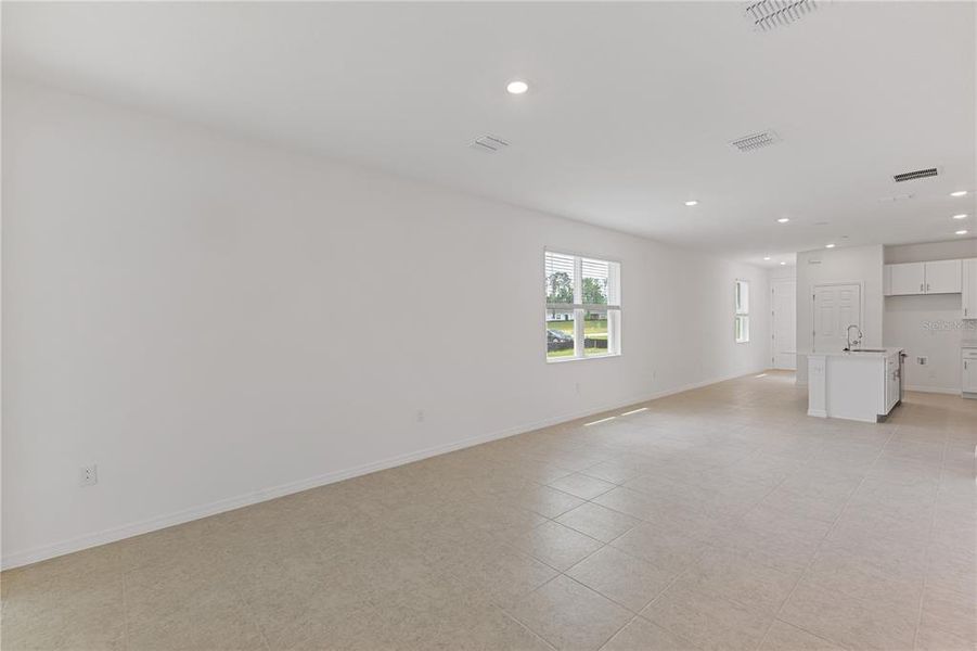 Spacious, unfurnished interior of a new home in Mirror Lake Village, Fruitland Park (Image 17). Spacious, unfurnished interior of a new home in Mirror Lake Village, Fruitland Park (Image 17).