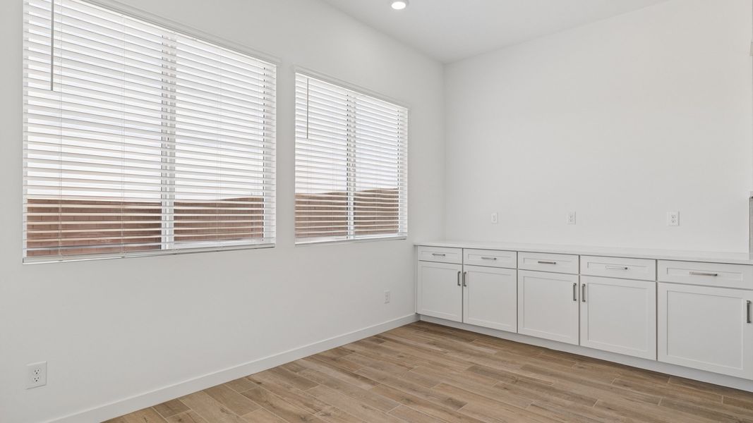 Spacious, unfurnished interior of a new home in The Ridge at Stone Butte, Phoenix (Image 22).