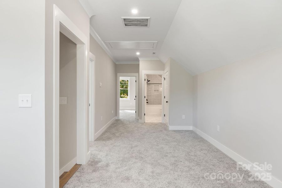 Spacious, unfurnished interior of a new home in , Lewisville (Image 35).