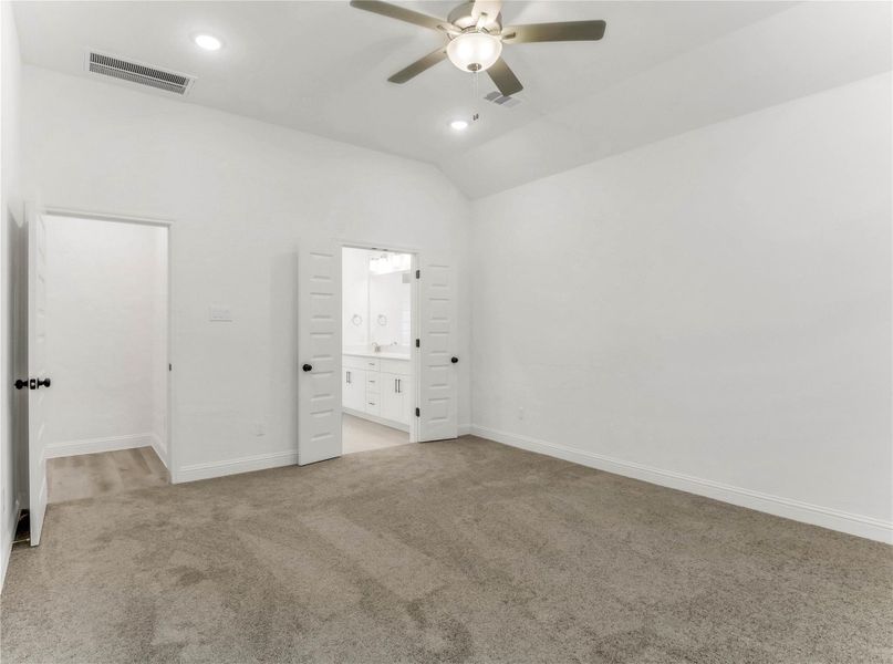 Spacious, unfurnished interior of a new home in , Angleton (Image 25). Spacious, unfurnished interior of a new home in , Angleton (Image 25).