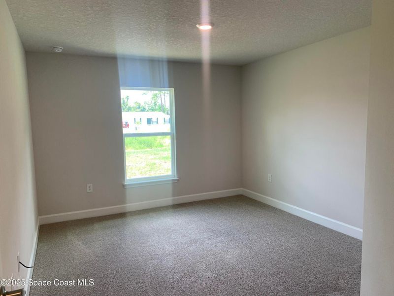 Spacious, unfurnished interior of a new home in Palm Bay, Palm Bay (Image 15).