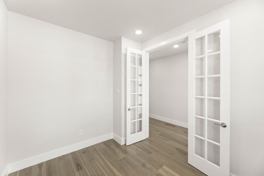 Representative unfurnished interior of a home built from the Aspen by Tri Pointe Homes in Treeline, Justin (Image 12).