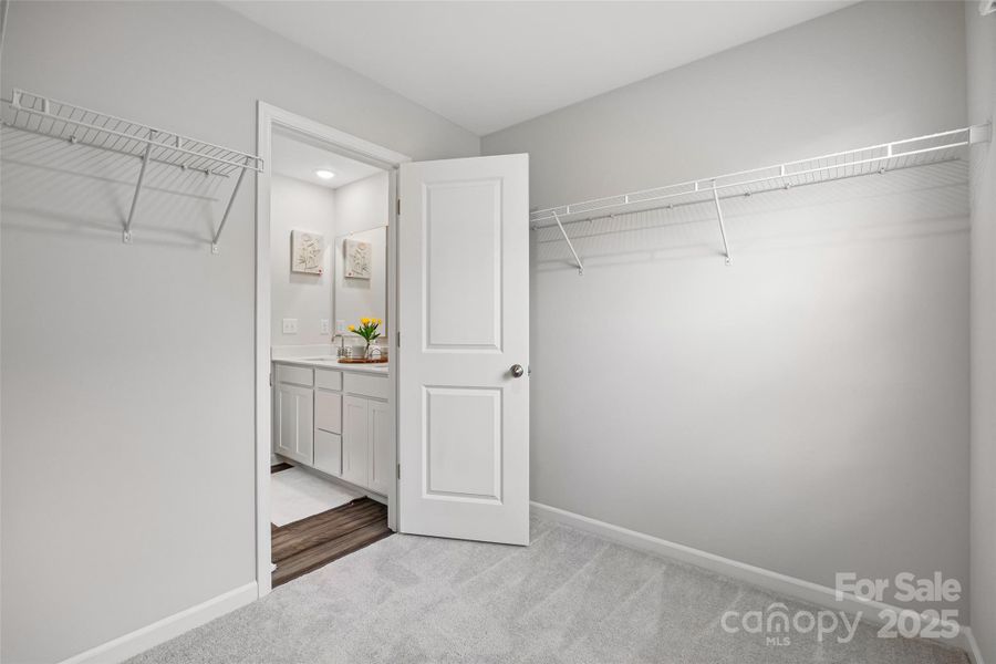 Image 39 of a home in Creekside Cottages.