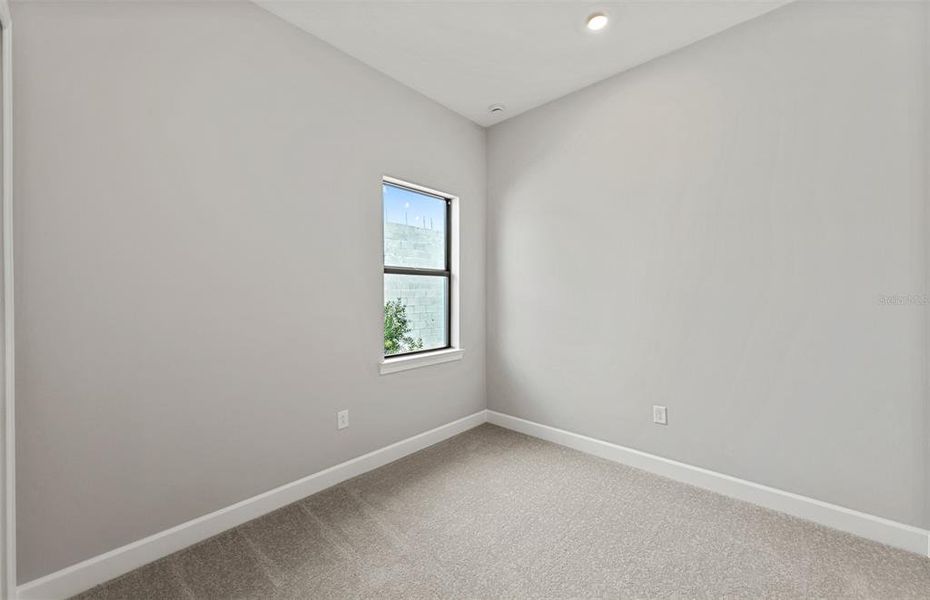 Spacious, unfurnished interior of a new home in Del Webb Catalina, Lakewood Ranch (Image 19).