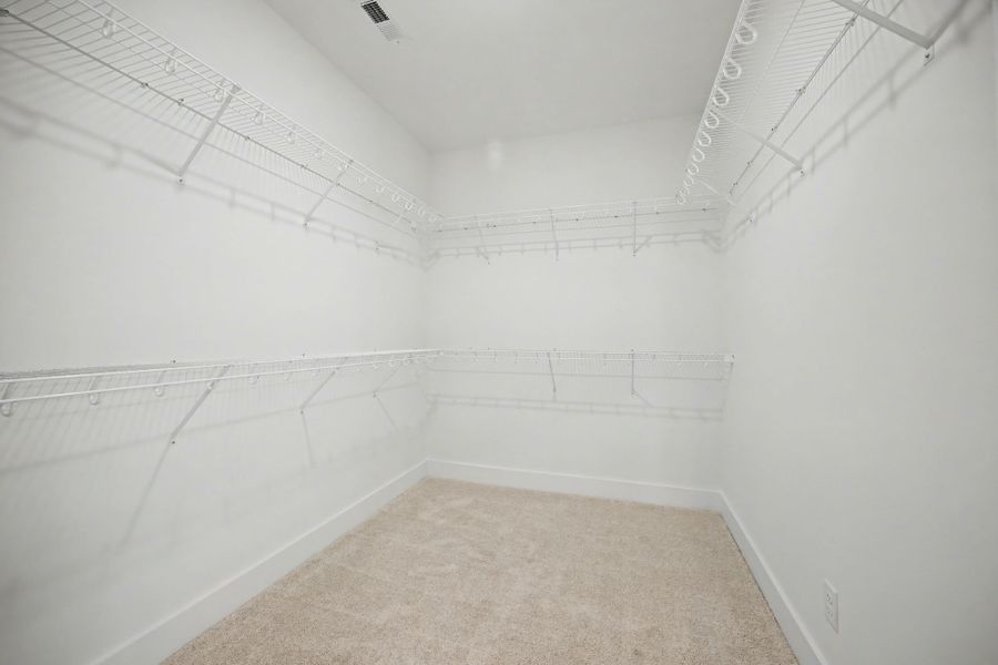 Representative unfurnished interior of a home built from the Devonshire by Parkside Builders in Givens Park, Chattanooga (Image 48).