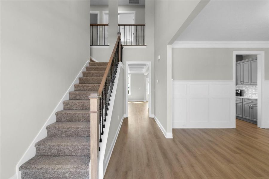 Flex/Dining Room | 5511 Sweetwater Drive, Versatile Space Flex/Dining Room | 5511 Sweetwater Drive, Versatile Space