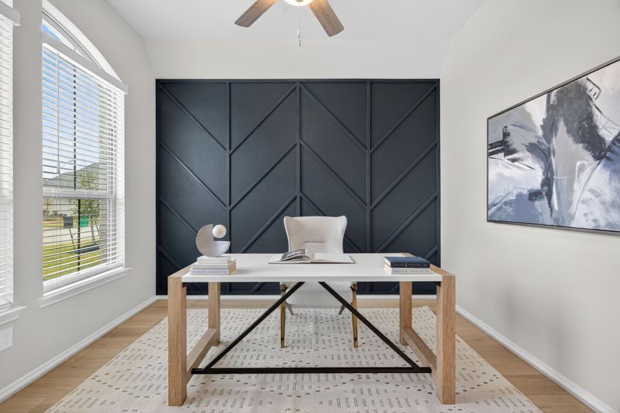 Another view of this dedicated office space. Another view of this dedicated office space.