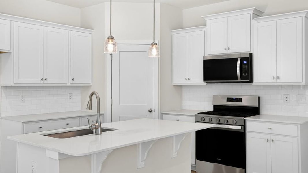 Furnished interior view inside a new home in Hidden Hills, Spartanburg (Image 6).