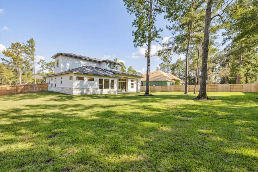 Sitterle Homes - The Cheyenne (Back Yard) Sitterle Homes - The Cheyenne (Back Yard)