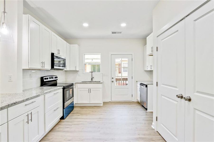 Furnished interior view inside a new home in , Cedartown (Image 5).