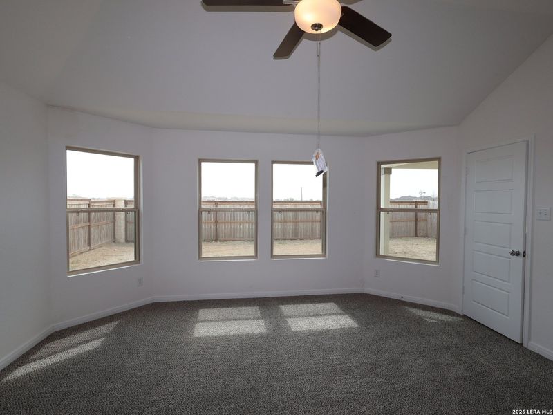 Spacious, unfurnished interior of a new home in Meadows at Clear Springs, New Braunfels (Image 33).