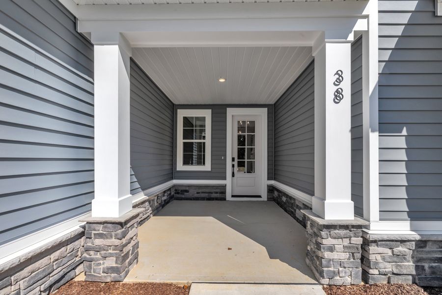 Representative exterior details of a home built from the The Bradley by RobuckHomes in Baylee Ridge, Selma (Image 70). Representative exterior details of a home built from the The Bradley by RobuckHomes in Baylee Ridge, Selma (Image 70).