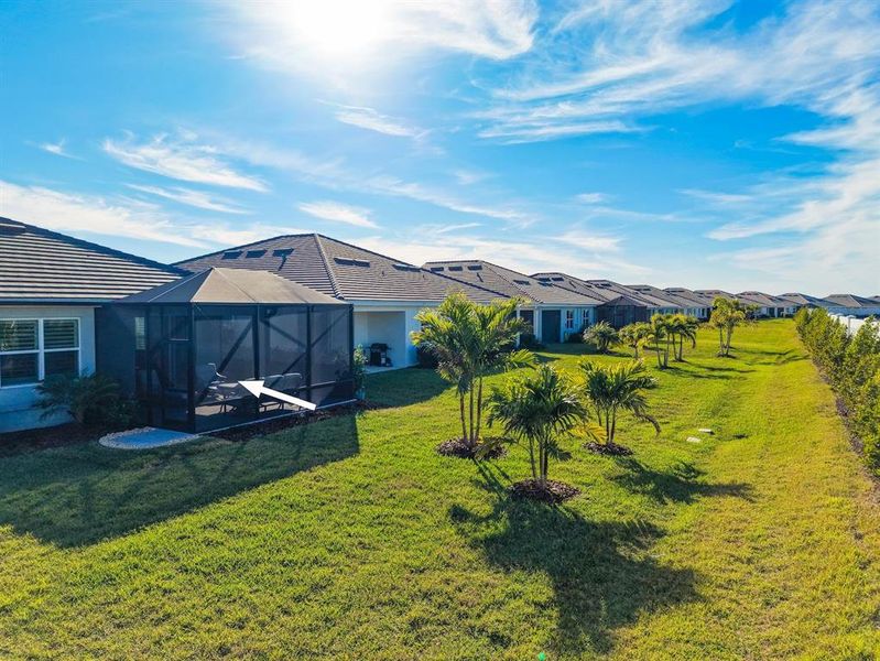 Exterior details and patio area of a home in Star Farms at Lakewood Ranch, Bradenton (Image 20).