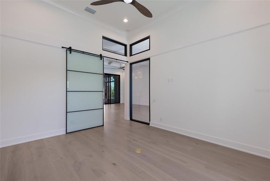 Spacious, unfurnished interior of a new home in Wild Blue at Waterside, Sarasota (Image 43). Spacious, unfurnished interior of a new home in Wild Blue at Waterside, Sarasota (Image 43).