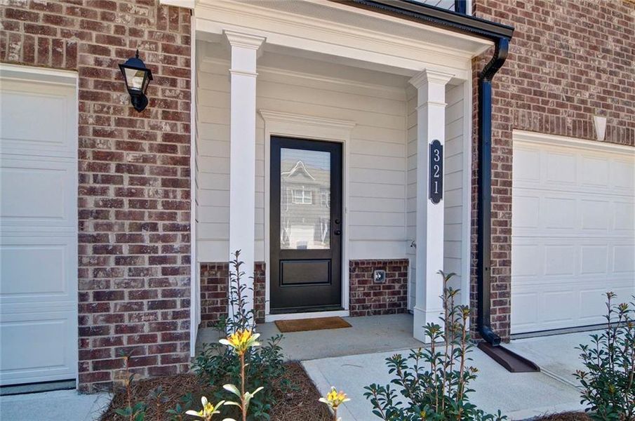 Exterior details and patio area of a home in Highland Crossing, Cartersville (Image 28).