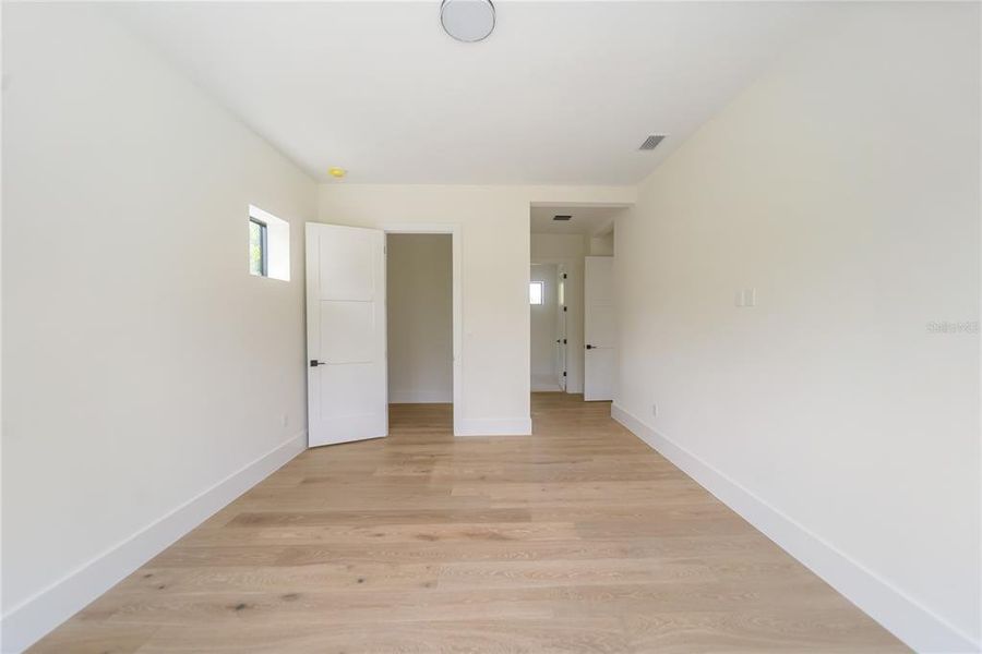 Spacious, unfurnished interior of a new home in , Longboat Key (Image 58). Spacious, unfurnished interior of a new home in , Longboat Key (Image 58).
