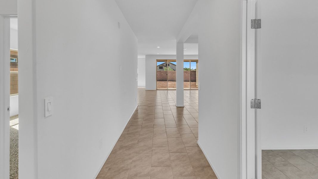 Representative unfurnished interior of a home built from the Pearl by D.R. Horton in Saguaro Bloom, Marana (Image 18).