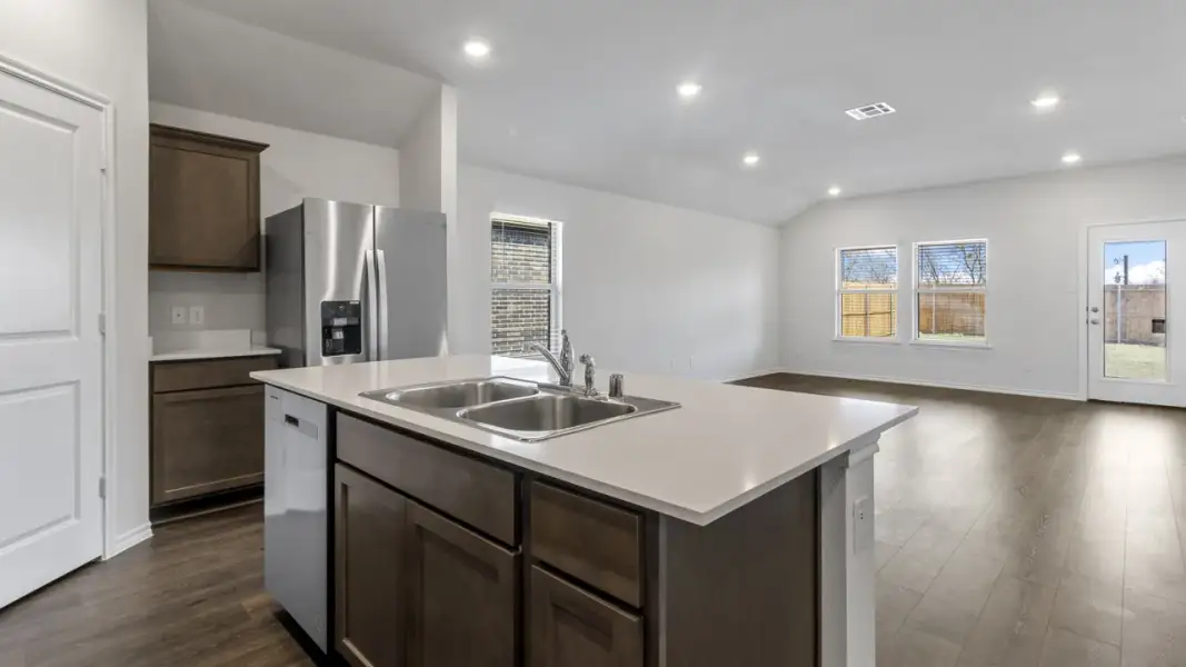 Furnished interior view inside a new home in Wildwood, Royse City (Image 11).