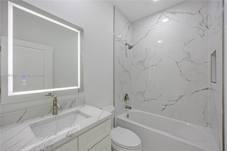 Furnished interior view inside a new home in , Lehigh Acres (Image 6). Furnished interior view inside a new home in , Lehigh Acres (Image 6).