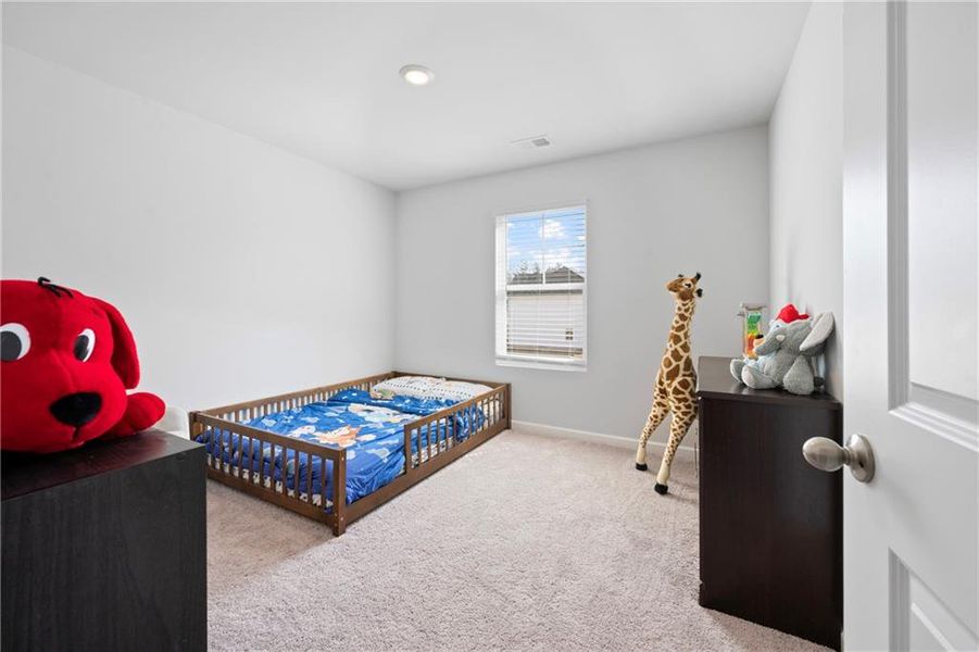 Furnished interior view inside a new home in Stephen's Landing, Loganville (Image 10). Furnished interior view inside a new home in Stephen's Landing, Loganville (Image 10).