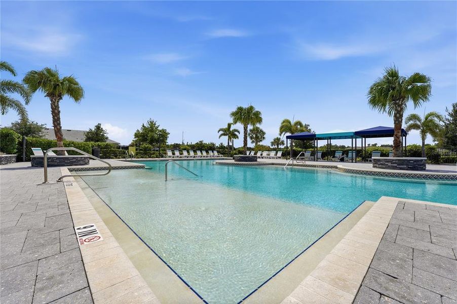 Community amenities in , Parrish (Image 35).